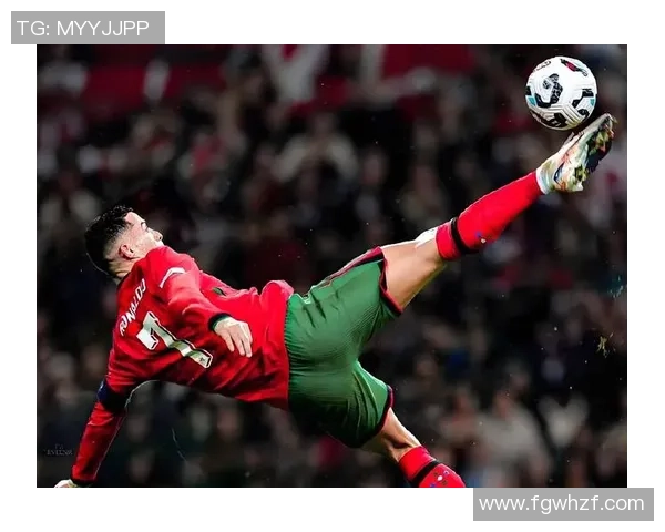 全球五大足球巨星的传奇故事与辉煌成就解析