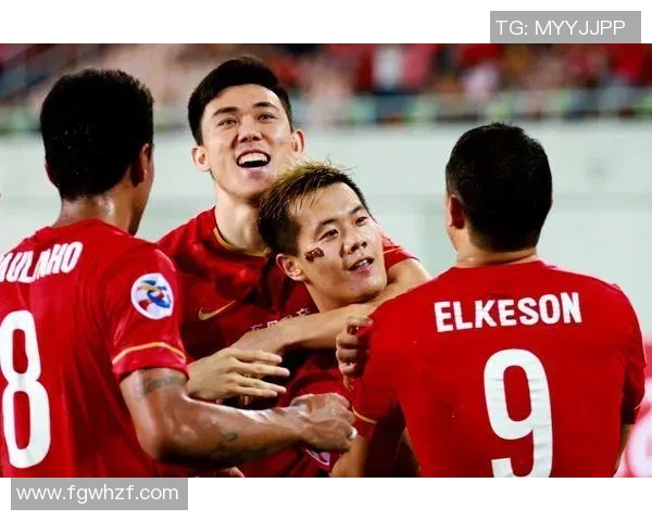 深圳足球队快攻革新之路探索与未来展望 深圳足球队快攻革新之路探索与未来展望